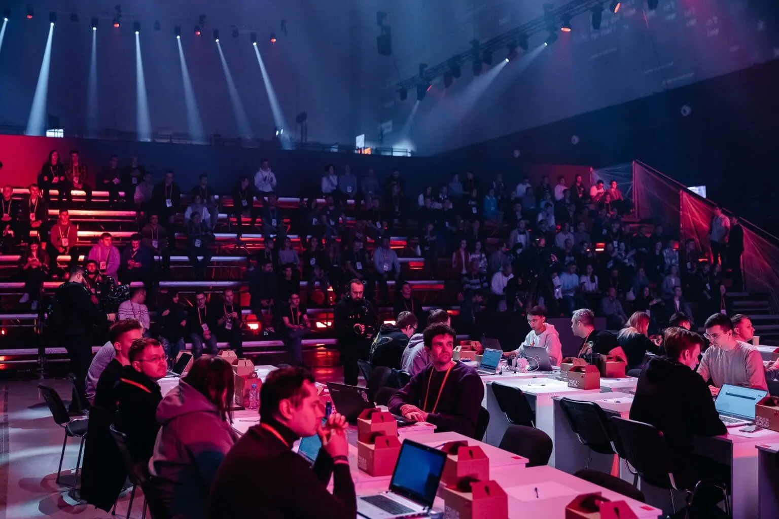 СОРЕВНОВАНИЯ ПО СПОРТИВНОМУ ПРОГРАММИРОВАНИЮ В ФОРМАТЕ ICPC